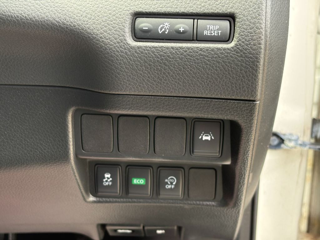 Used Nissan Qashqai 2017 for sale - 78199792: Photo 20