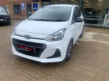 Used Hyundai i10 2019 for sale - 78500423: Photo