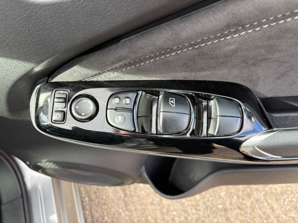 Used Nissan Juke 2022 for sale - 78134049: Photo 32