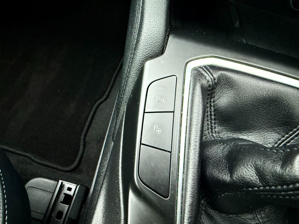 Used Ford Kuga 2020 for sale - 77715503: Photo 33