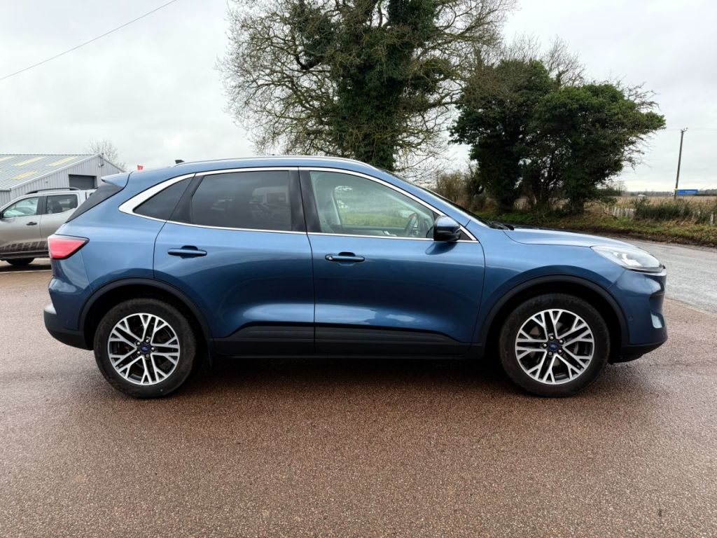 Used Ford Kuga 2020 for sale - 77715503: Photo 4