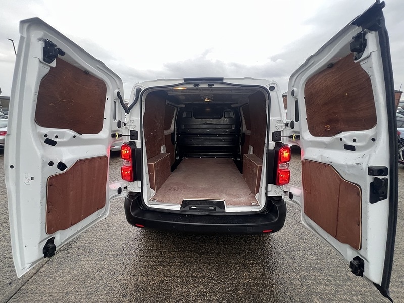 Used Vauxhall Vivaro 2022 for sale - 77154052: Photo 19