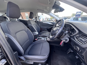 Used Ford Focus 2019 for sale - 75961183: Photo