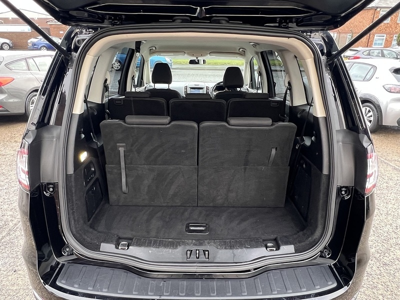 Used Ford Galaxy 2025 for sale - 76848503: Photo 19