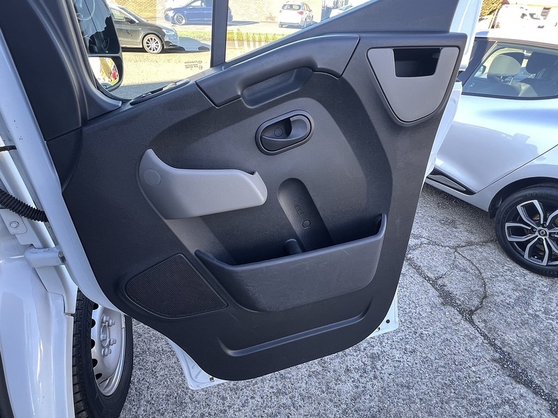 Used Vauxhall Movano 2025 for sale - 77920860: Photo 18