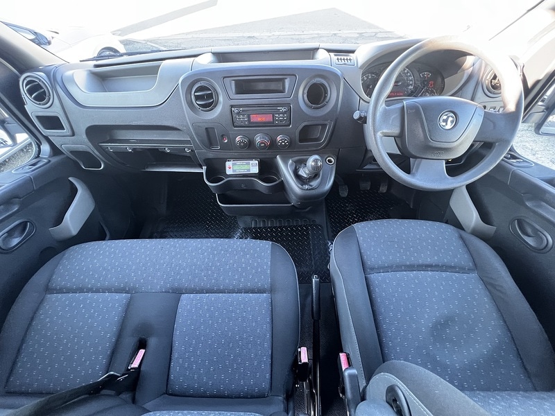 Used Vauxhall Movano 2025 for sale - 77920860: Photo 2