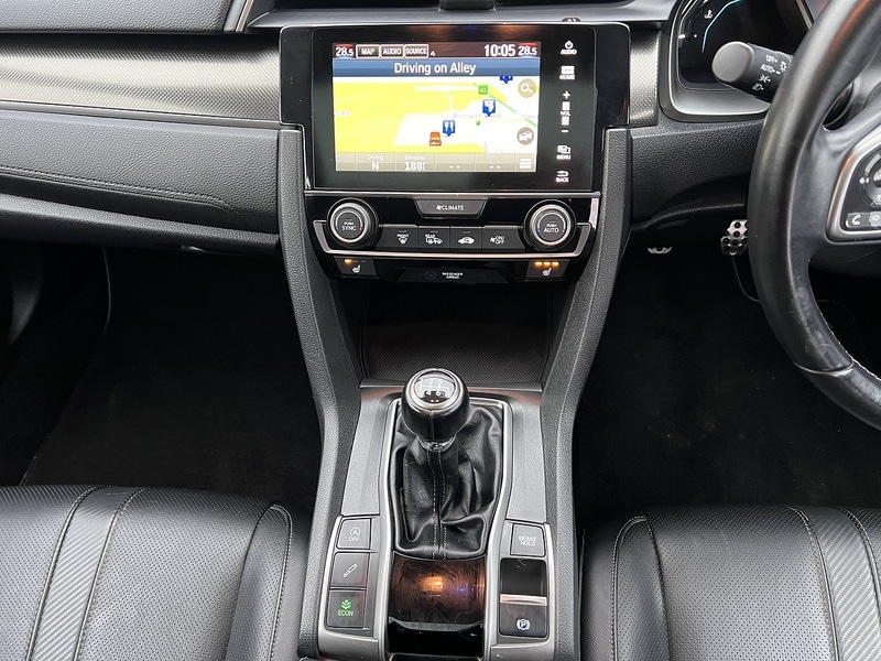 Used Honda Civic 2019 for sale - 76934901: Photo 13