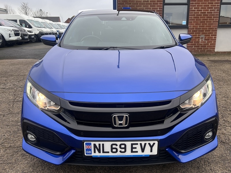 Used Honda Civic 2019 for sale - 76934901: Photo 25