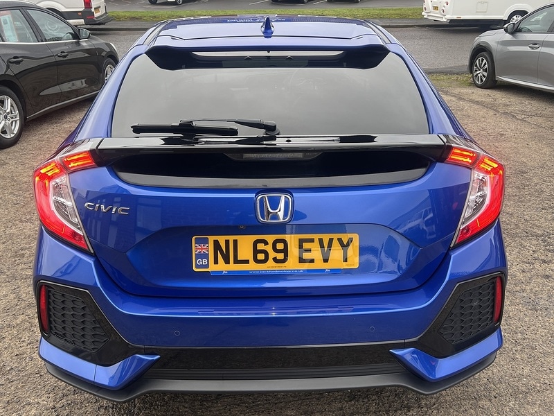 Used Honda Civic 2019 for sale - 76934901: Photo 7