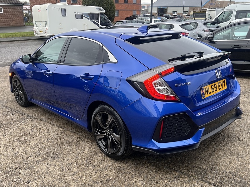 Used Honda Civic 2019 for sale - 76934901: Photo 8