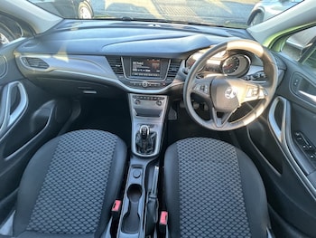 Used Vauxhall Astra 2025 for sale - 76950809: Photo