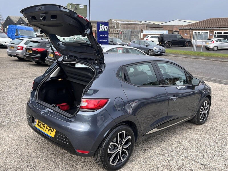 Used Renault Clio for sale - 77864455: Photo 17