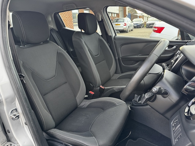 Used Renault Clio 2026 for sale - 77774267: Photo 14