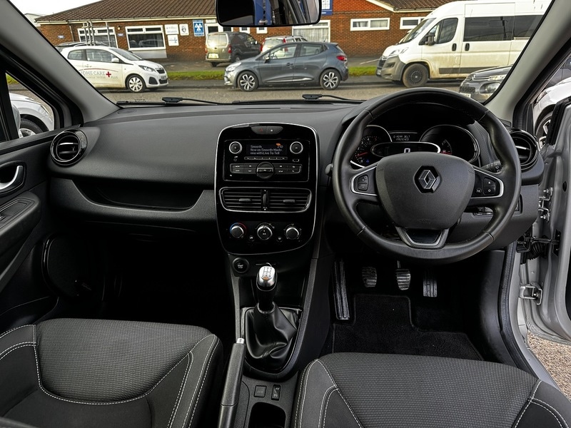 Used Renault Clio 2026 for sale - 77774267: Photo 2
