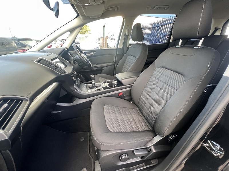 Used Ford Galaxy 2025 for sale - 76102090: Photo 17