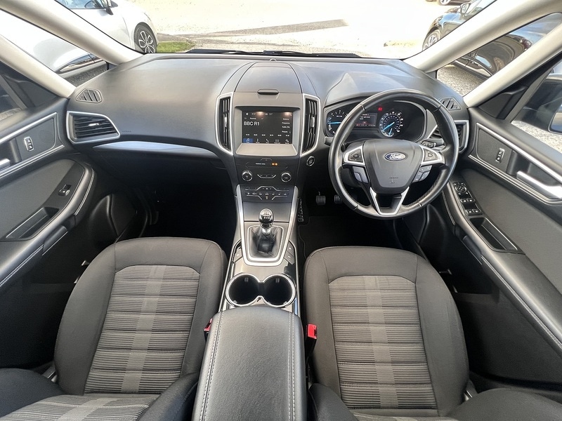 Used Ford Galaxy 2025 for sale - 76102090: Photo 2