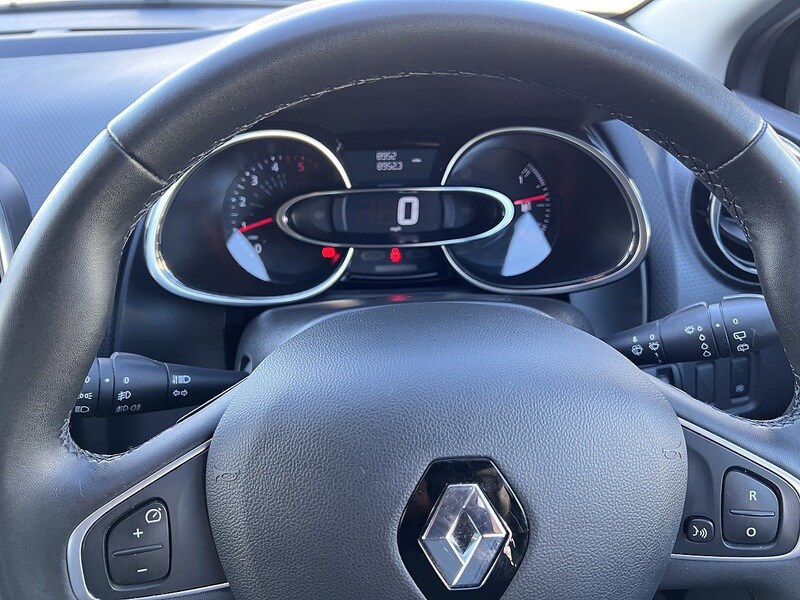 Used Renault Clio for sale - 76029738: Photo 12