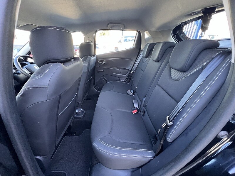 Used Renault Clio for sale - 76029738: Photo 15