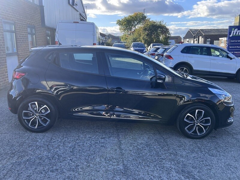 Used Renault Clio for sale - 76029738: Photo 5