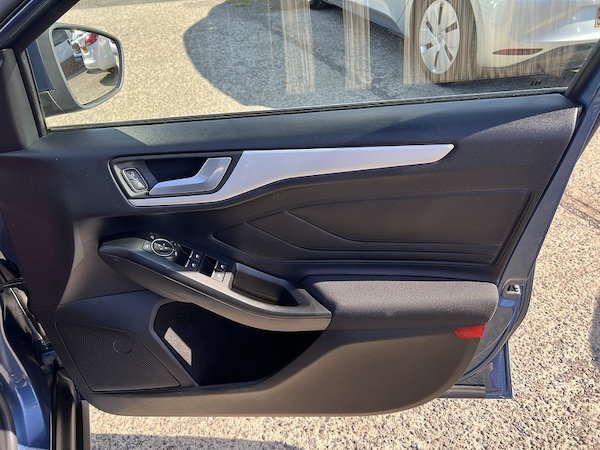 Used Ford Focus 2020 for sale - 75182186: Photo 18