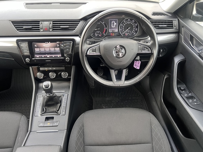 Used Skoda Superb 2025 for sale - 76454881: Photo 11