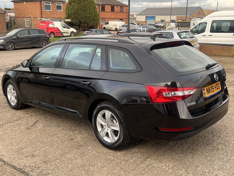 Used Skoda Superb 2025 for sale - 76454881: Photo 8