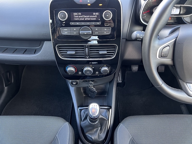 Used Renault Clio 2025 for sale - 76582954: Photo 13