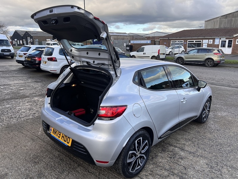 Used Renault Clio 2025 for sale - 76582954: Photo 17