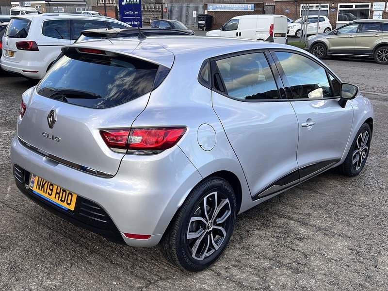 Used Renault Clio 2025 for sale - 76582954: Photo 6