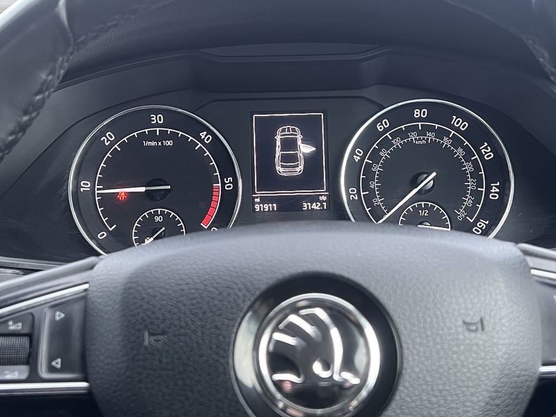 Used Skoda Superb 2025 for sale - 77394947: Photo 11