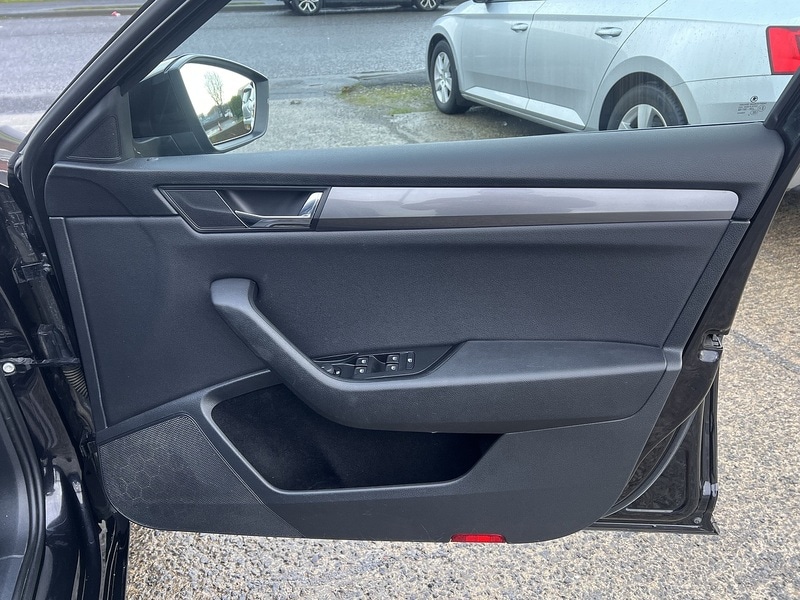 Used Skoda Superb 2025 for sale - 77394947: Photo 15