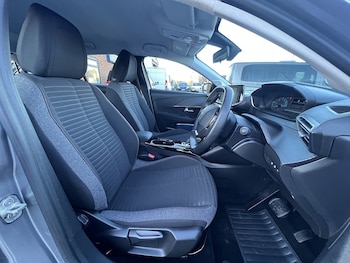 Used Peugeot 208 2025 for sale - 77213149: Photo