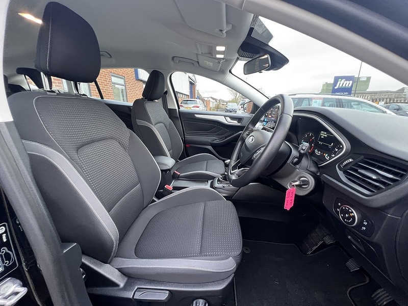 Used Ford Focus 2025 for sale - 76751480: Photo 3