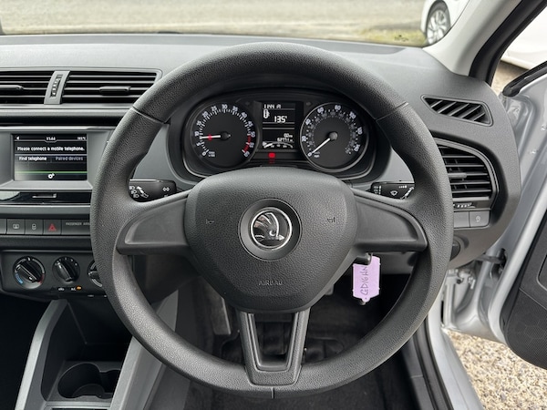 Used Skoda Fabia 2016 for sale - 76304480: Photo 11
