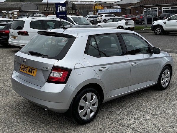 Used Skoda Fabia 2016 for sale - 76304480: Photo 6
