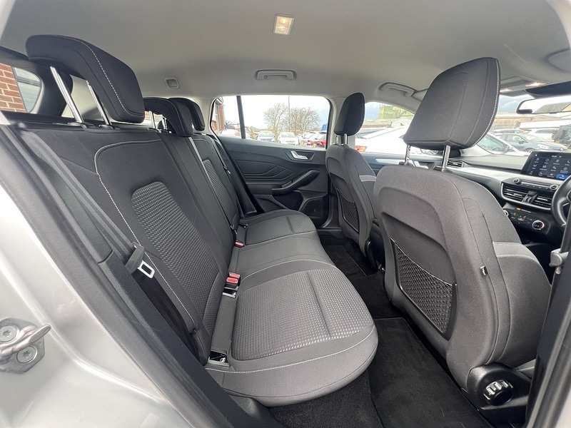 Used Ford Focus 2026 for sale - 77947100: Photo 4