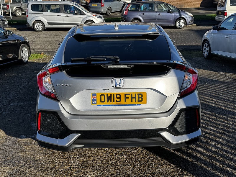 Used Honda Civic 2019 for sale - 76346079: Photo 13