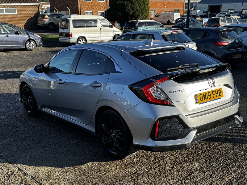 Used Honda Civic 2019 for sale - 76346079: Photo 14