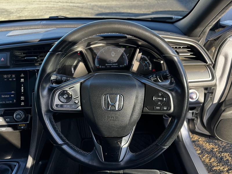Used Honda Civic 2019 for sale - 76346079: Photo 5