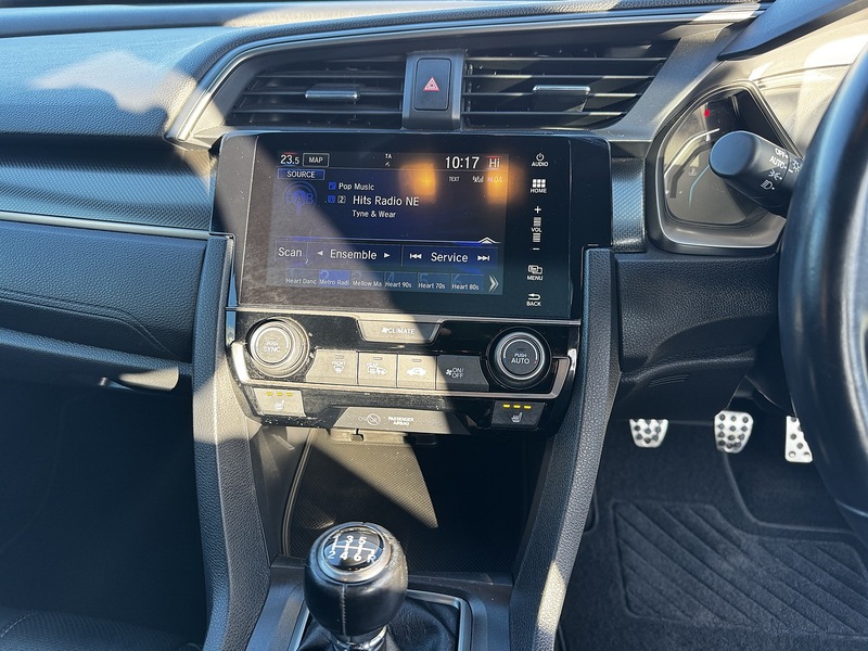 Used Honda Civic 2019 for sale - 76346079: Photo 6