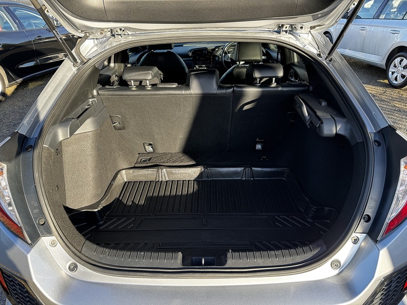 Used Honda Civic 2019 for sale - 76346079: Photo 9