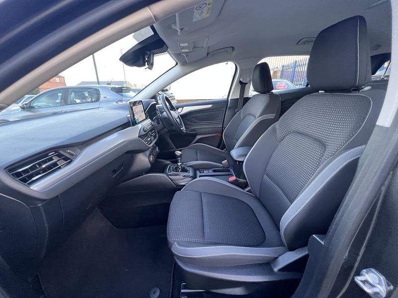 Used Ford Focus 2025 for sale - 76848498: Photo 16