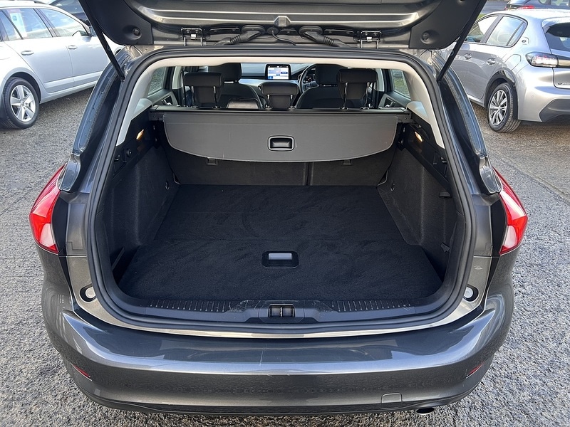 Used Ford Focus 2025 for sale - 76848498: Photo 19