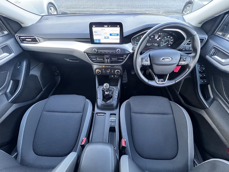 Used Ford Focus 2025 for sale - 76848498: Photo 2