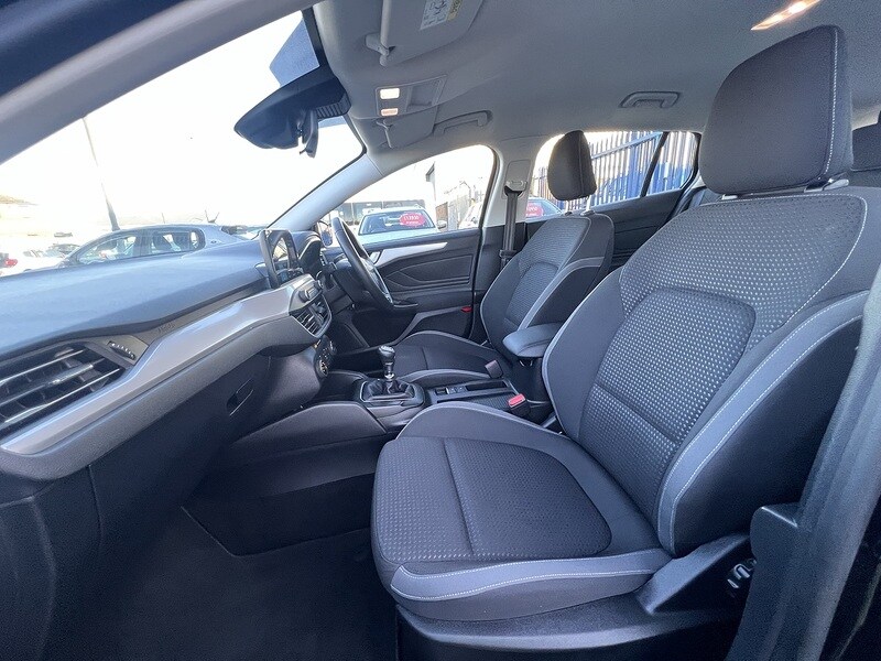 Used Ford Focus 2025 for sale - 76748910: Photo 16