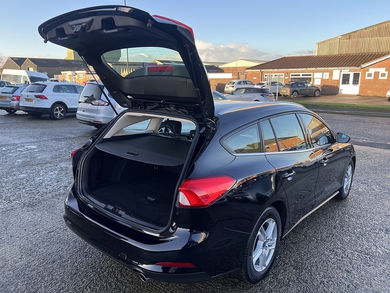 Used Ford Focus 2025 for sale - 76748910: Photo 20