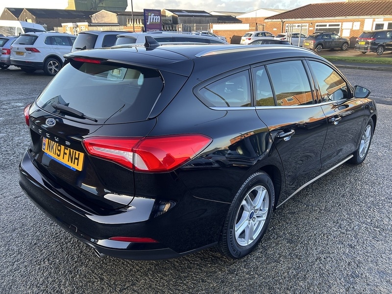 Used Ford Focus 2025 for sale - 76748910: Photo 6