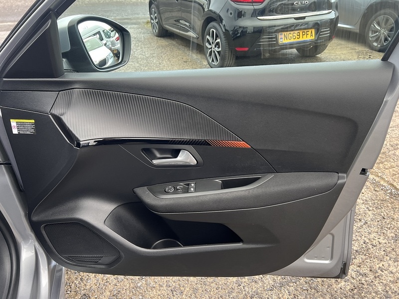 Used Peugeot 208 2025 for sale - 76748909: Photo 16