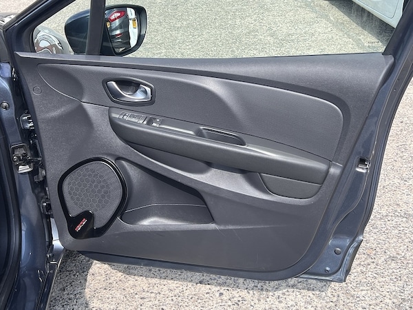 Used Renault Clio 2019 for sale - 75662456: Photo 16