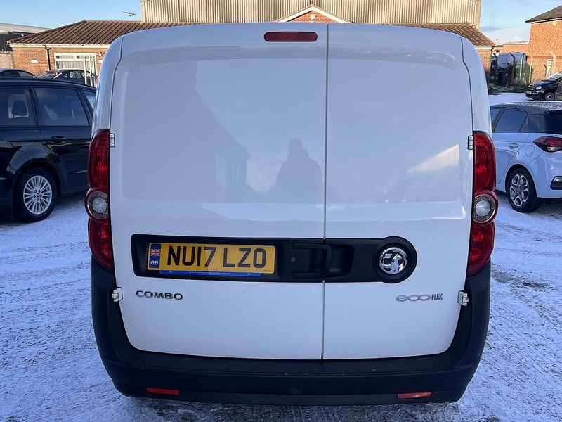 Used Vauxhall Combo 2017 for sale - 77118262: Photo 7